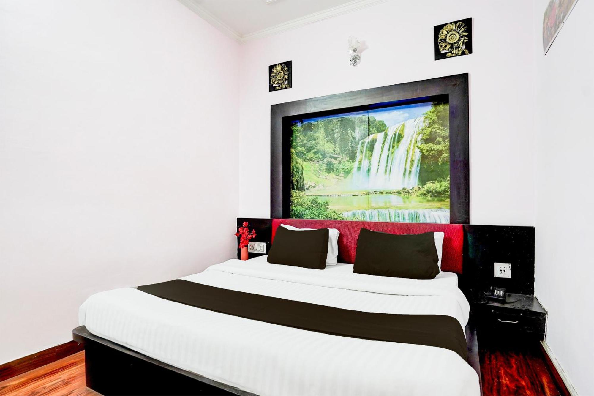 דהראדון Super Hotel O Krishna Nagar Chowk Near Ongc מראה חיצוני תמונה