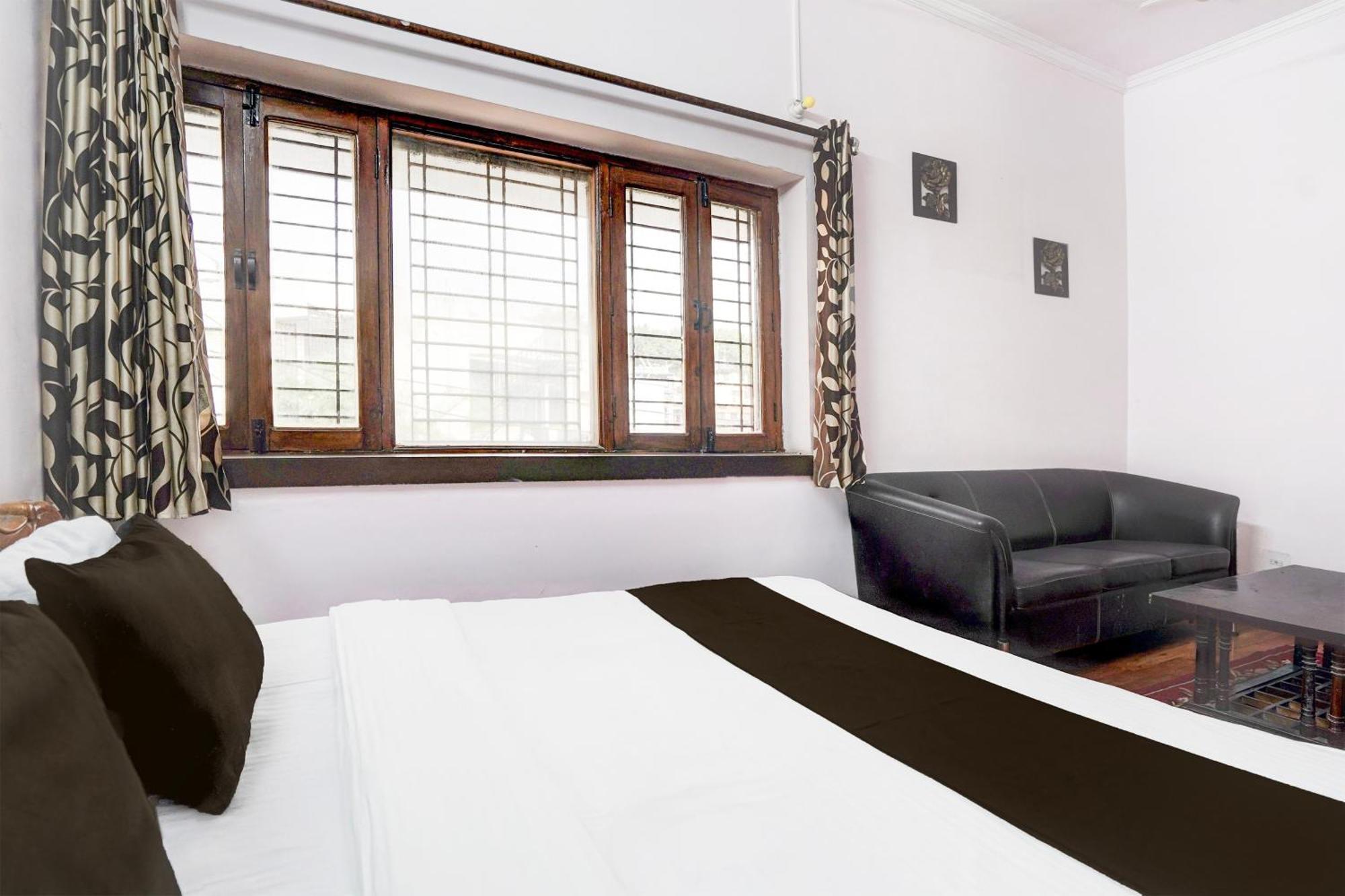 דהראדון Super Hotel O Krishna Nagar Chowk Near Ongc מראה חיצוני תמונה